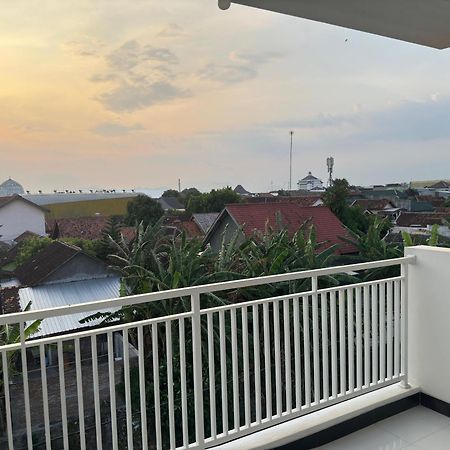 Han Gang Syariah Ponorogo Esterno foto