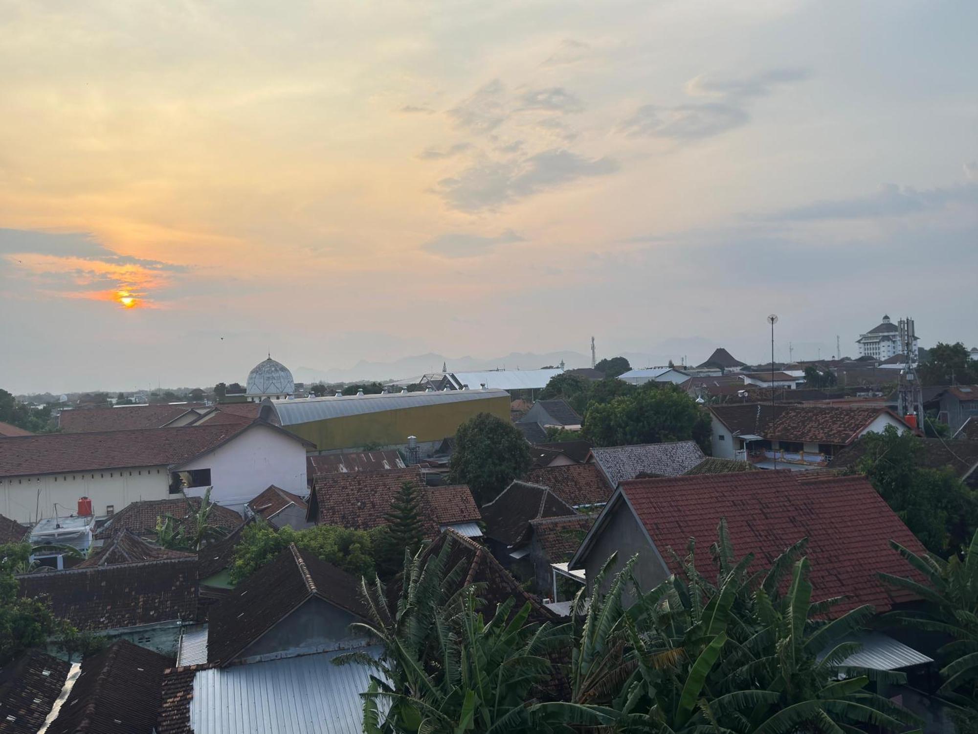 Han Gang Syariah Ponorogo Esterno foto